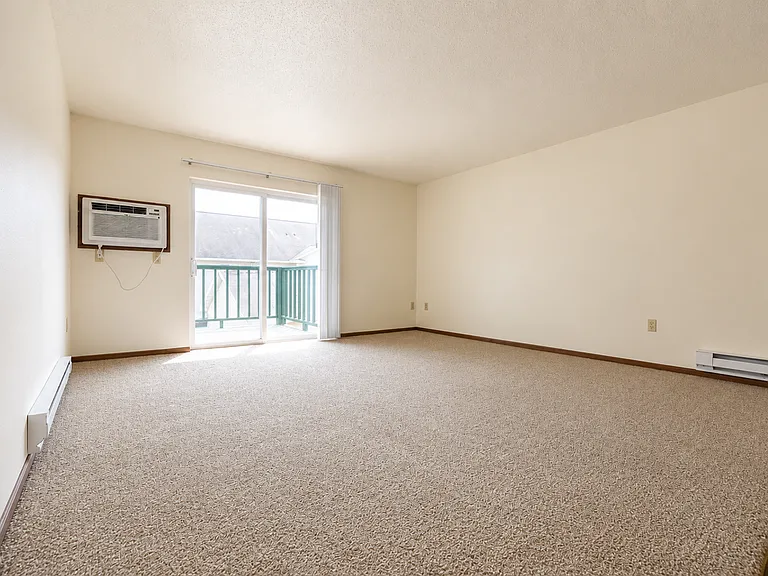 Murdock Apartments — Photo 63