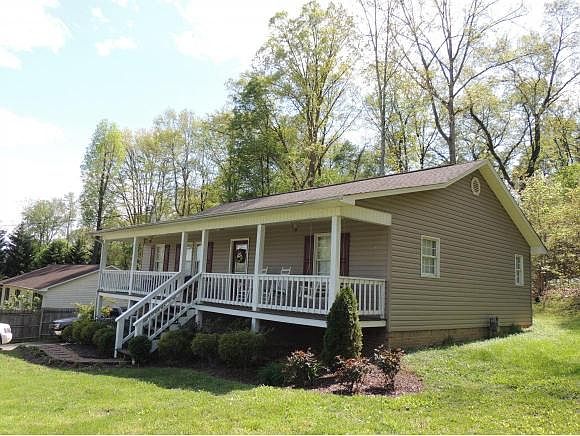 1st image of 217 Austin Dr