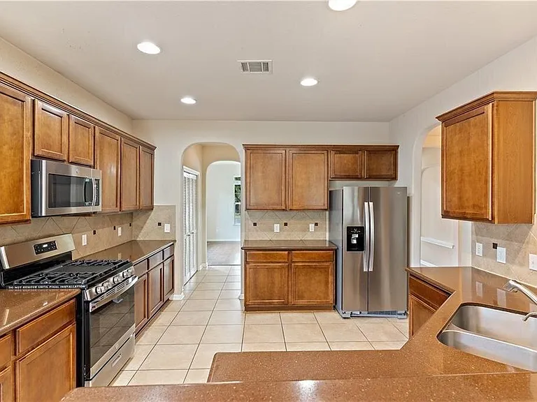 103 Payne Stewart Dr — Photo 2