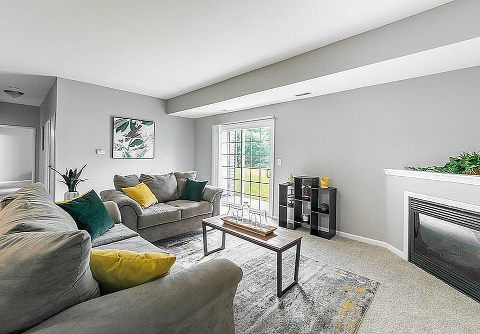 Living Room at Somerset Park