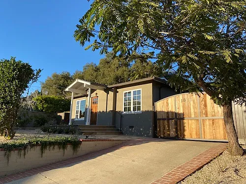 1822 Garden St Photo 1