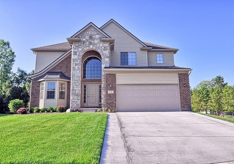 1st image of 2742 Alorington Ct