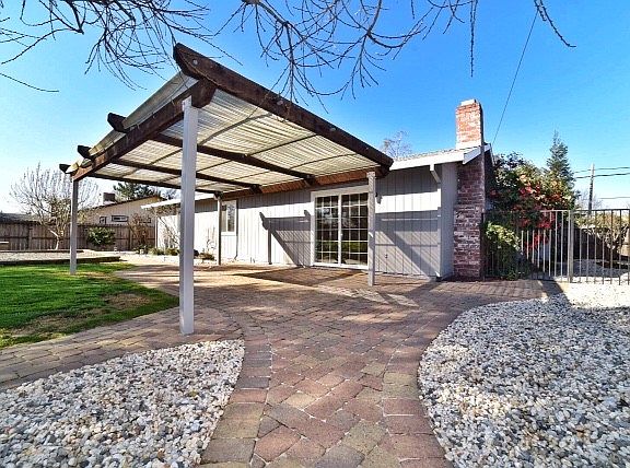 humphrey patio view of Humphrey_05132025