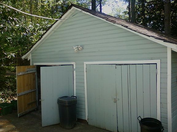 garage for storage