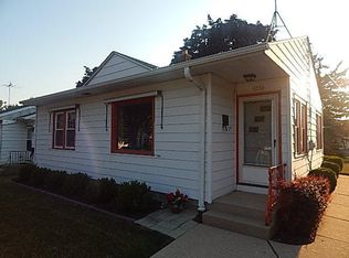 3733 S 20th St, Milwaukee, WI 53221