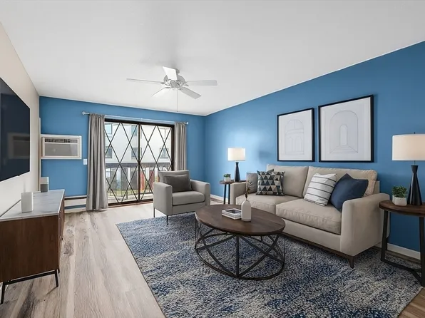 35 McCoba St APT 36, Revere, MA 02151