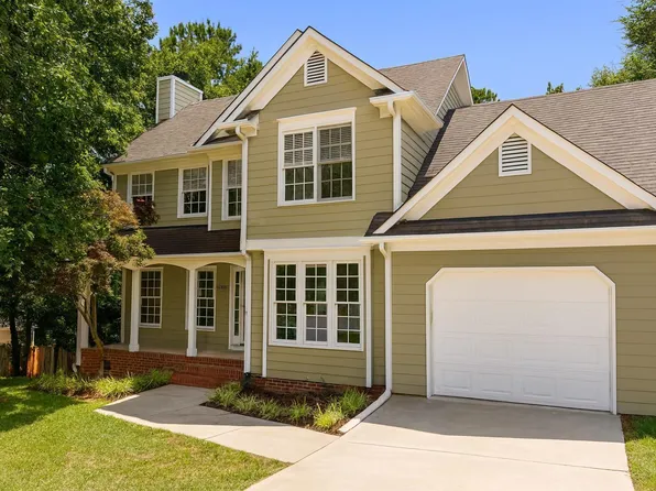 3209 Leebrook Rd, Raleigh, NC 27616