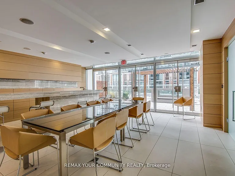 39 Queens Quay E #815 — Photo 41