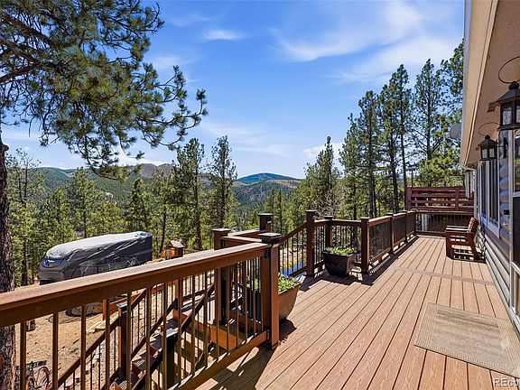 3rd image of 16687 Ouray Road W