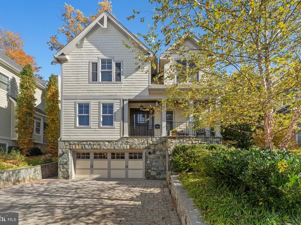 1159 N Ivanhoe St, Arlington, VA 22205