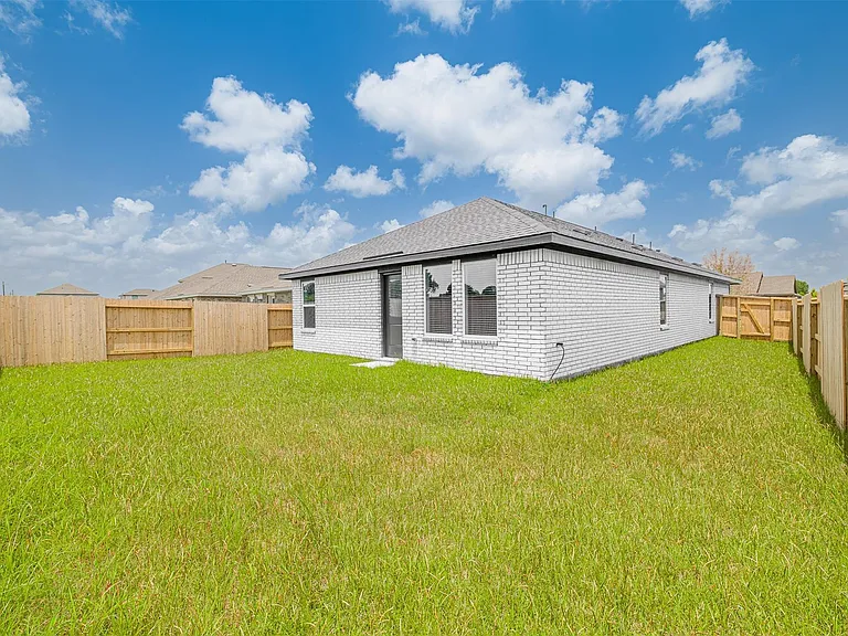 3143 Savannah Rose Dr — Photo 14