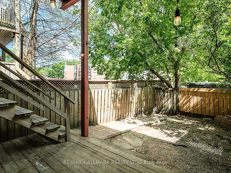 229 Kingston Rd #MAIN LOWER — Photo 23