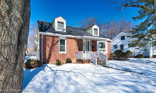 1st image of 166 W Madge Ave