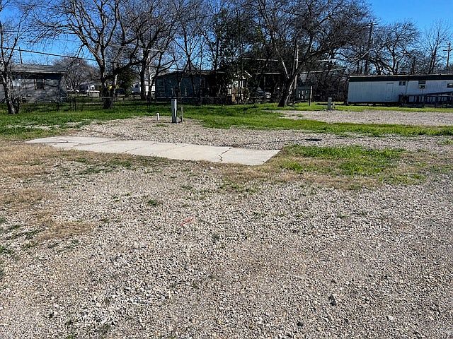 2nd image of 4210 S Zarzamora St Lot 23