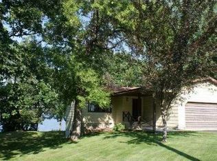 7057 100th Ave SE, Clear Lake, MN 55319