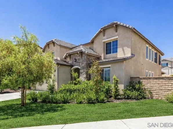 30545 Falcon Nest Dr, Menifee, CA 92584