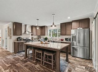 420 Hoffman Rd, Lincolnton, NC 28092