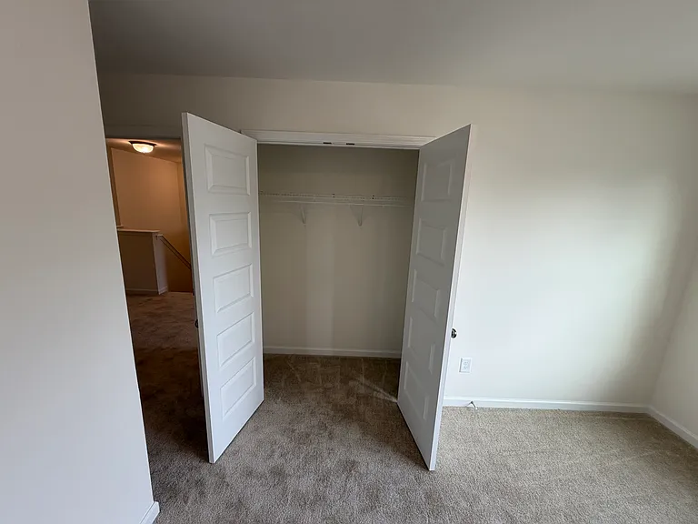 417 Marthas View Way — Photo 33