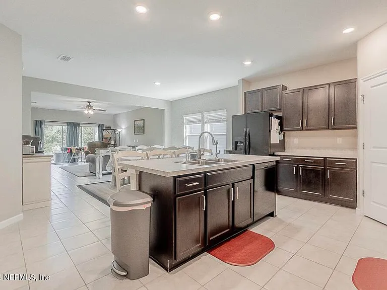 5615 Kellar Cir — Photo 8