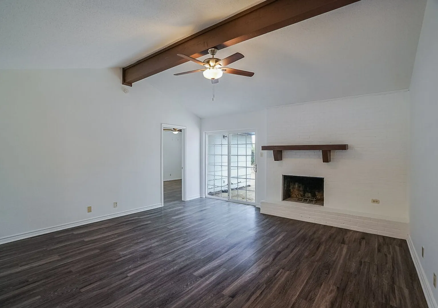 520 Buffalo Pass Round Rock, TX 78681 — Photo 3