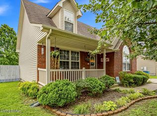 304 Madison Rae Blvd, Shepherdsville, KY 40165