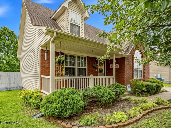 304 Madison Rae Blvd, Shepherdsville, KY 40165