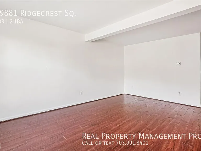 19881 Ridgecrest Sq — Photo 12