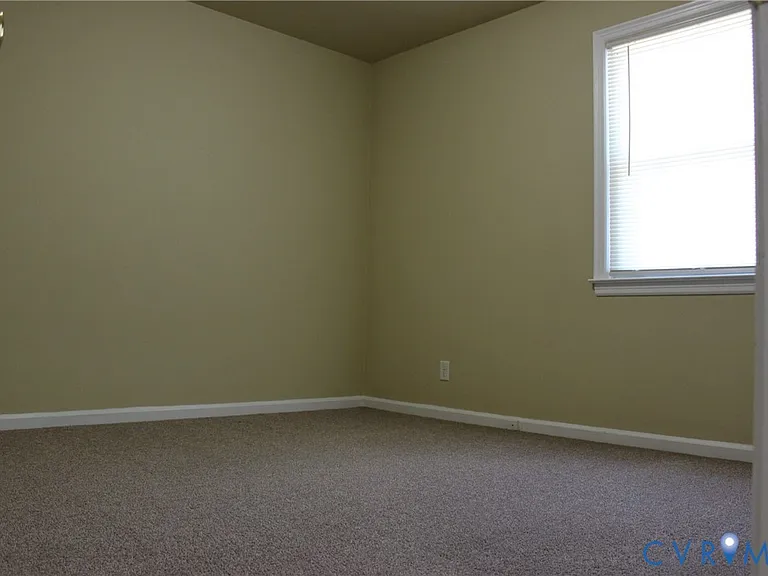 110 Dupuy Ave — Photo 15