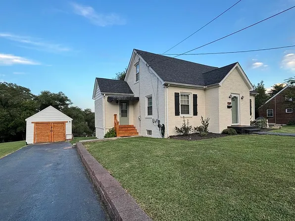 538 Chamberlain Ln, Salem, VA 24153