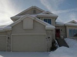 5753 Rosslare Ln, Fitchburg, WI 53711