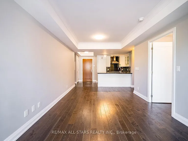15 Stollery Pond Cres #305 — Photo 14