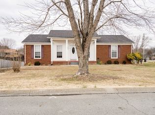 308 Westwind Dr, Springfield, TN 37172