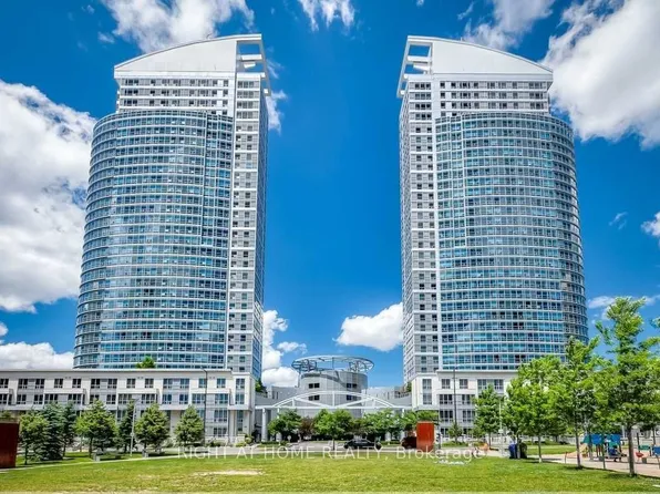 38 Lee Centre Dr Unit 2308, Toronto, ON M1H 3J7