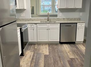 965 Top View Dr, Edgewood, MD 21040