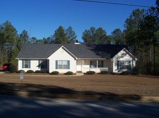 128 Old Stonewall Dr, Locust Grove, GA 30248