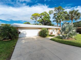 1 Oakwood Dr N #1, Englewood, FL 34223