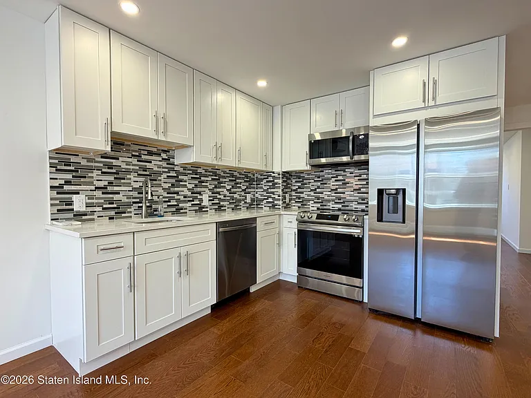 189 Saint Marys Ave #1 — Photo 3