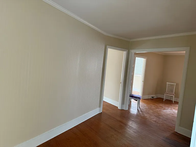 812 E Main St — Photo 5