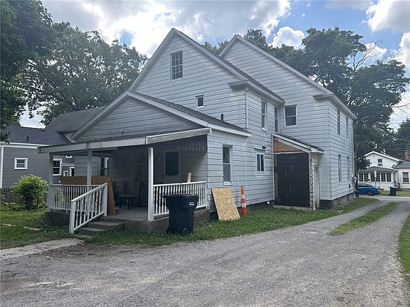 4th image of 20 Maple Ave