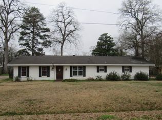4107 Woodway Dr, Monroe, LA 71201