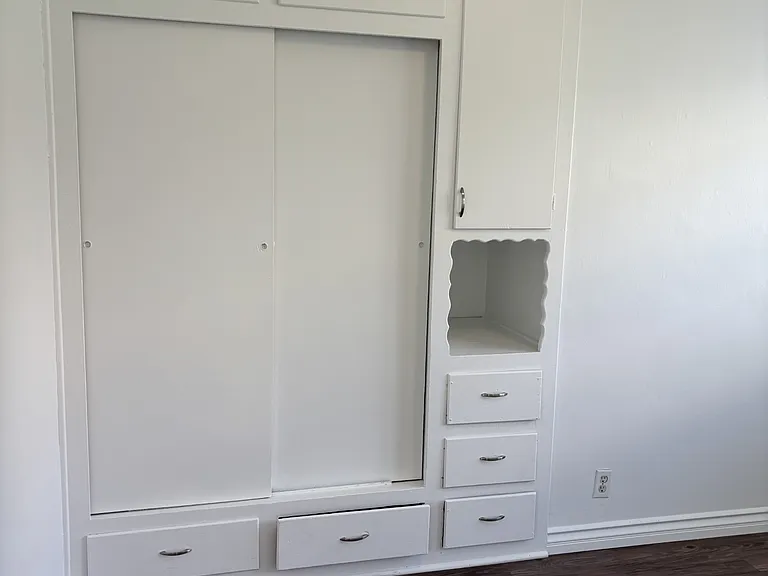 620 Temple Ave #B — Photo 13