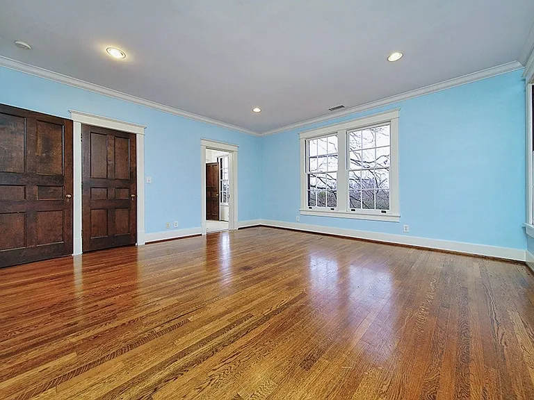 3944 Woodlawn Dr — Photo 30