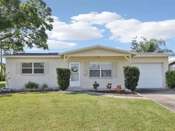 5912 89th Ave, Pinellas Park, FL 33782