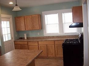4th image of 307 E Cortland St