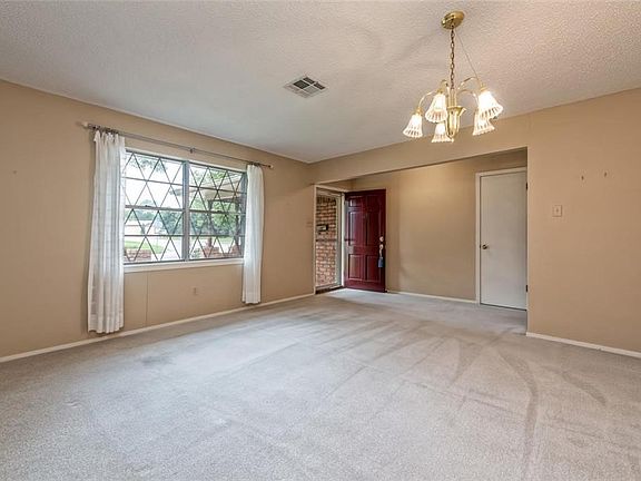 2nd image of 5825 Caldwell Dr