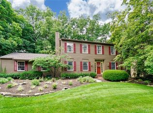 1181 Hyannis Dr, Dayton, OH 45434