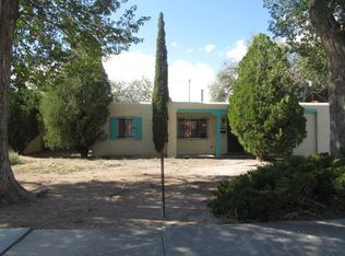 909 Alvarado Dr NE, Albuquerque, NM 87108
