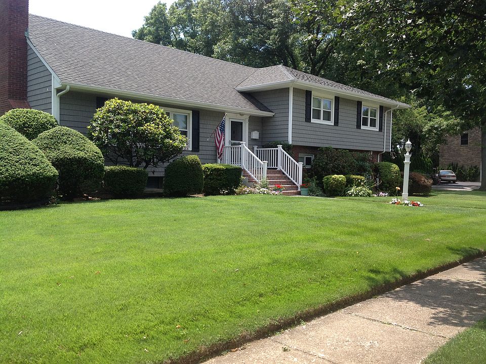 1st image of 110 Stewart Ave