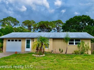 1283 Piedmont Rd, Venice, FL 34293