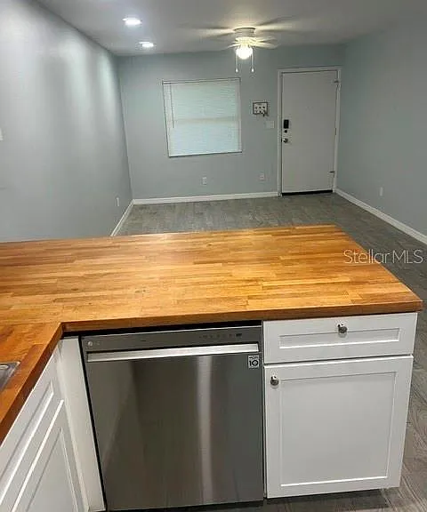 2808 W Azeele St #103 — Photo 11